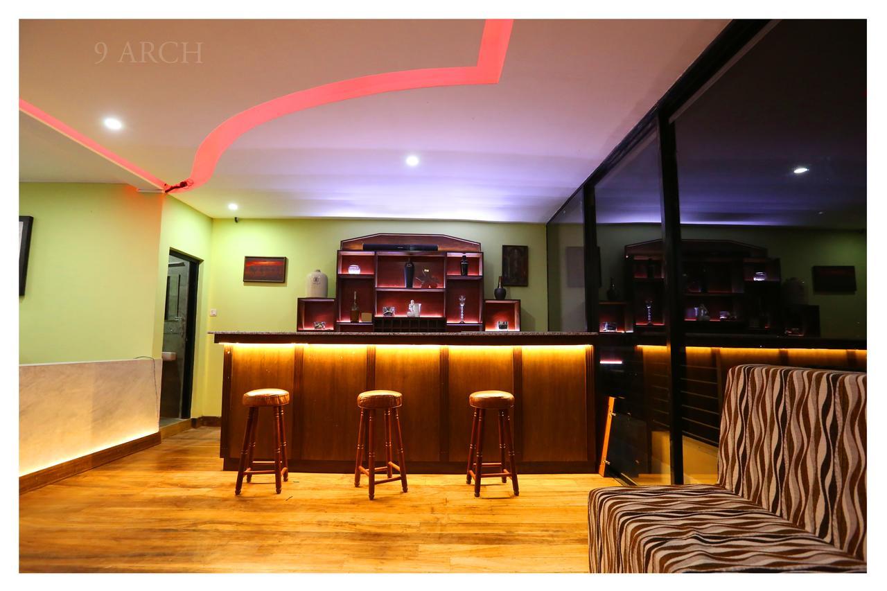 9 Arch Hotell Bandarawela Exteriör bild