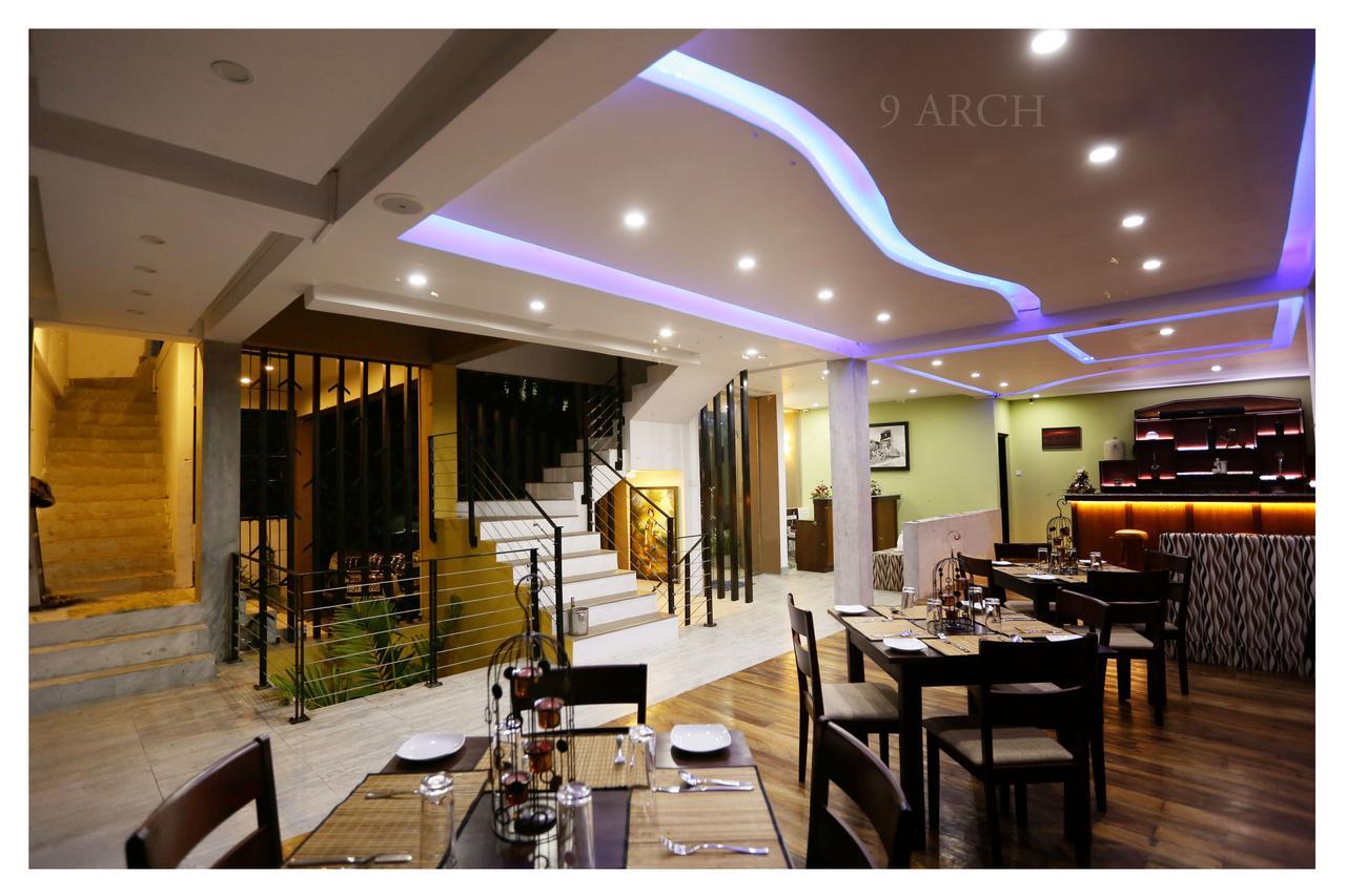 9 Arch Hotell Bandarawela Exteriör bild