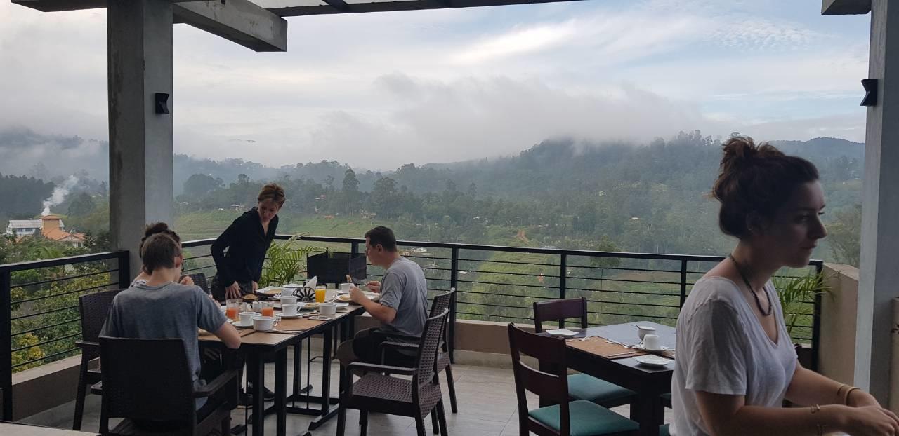9 Arch Hotell Bandarawela Exteriör bild